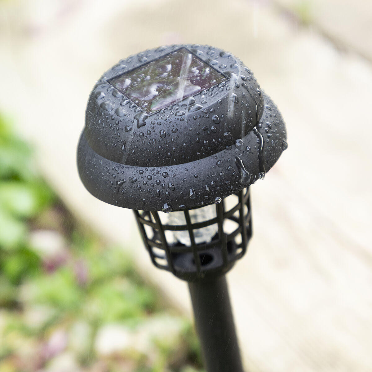 LÁMPARA SOLAR ANTIMOSQUITOS PARA JARDÍN