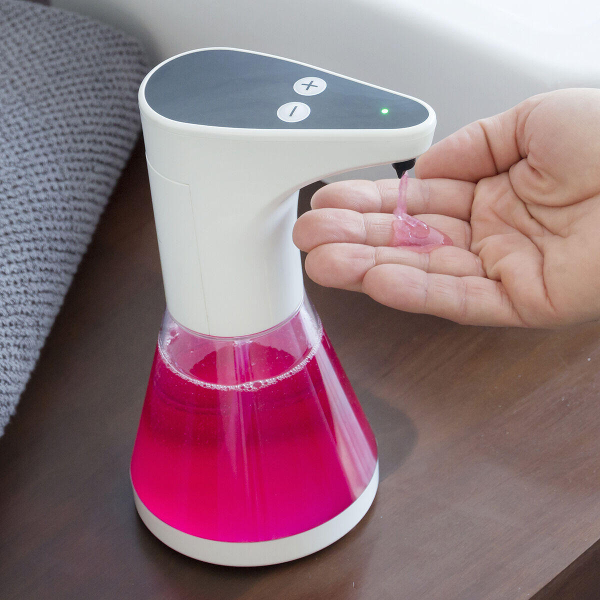 DISPENSADOR DE JABÓN AUTOMÁTICO