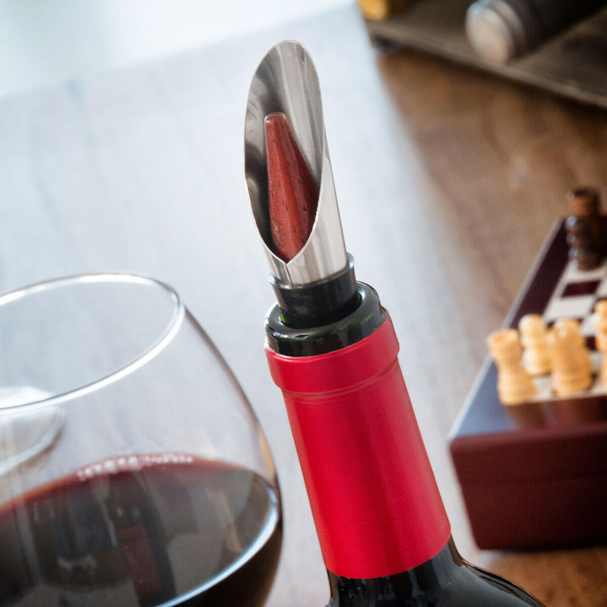 SET DE ACCESORIOS PARA VINO Y AJEDREZ